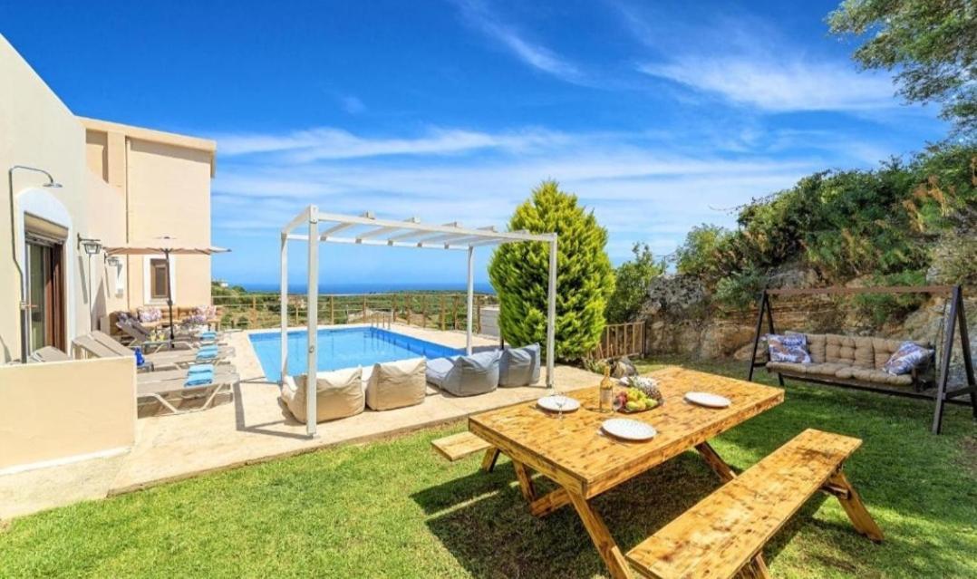 Cretan Sunny Villa Kournás Exterior foto