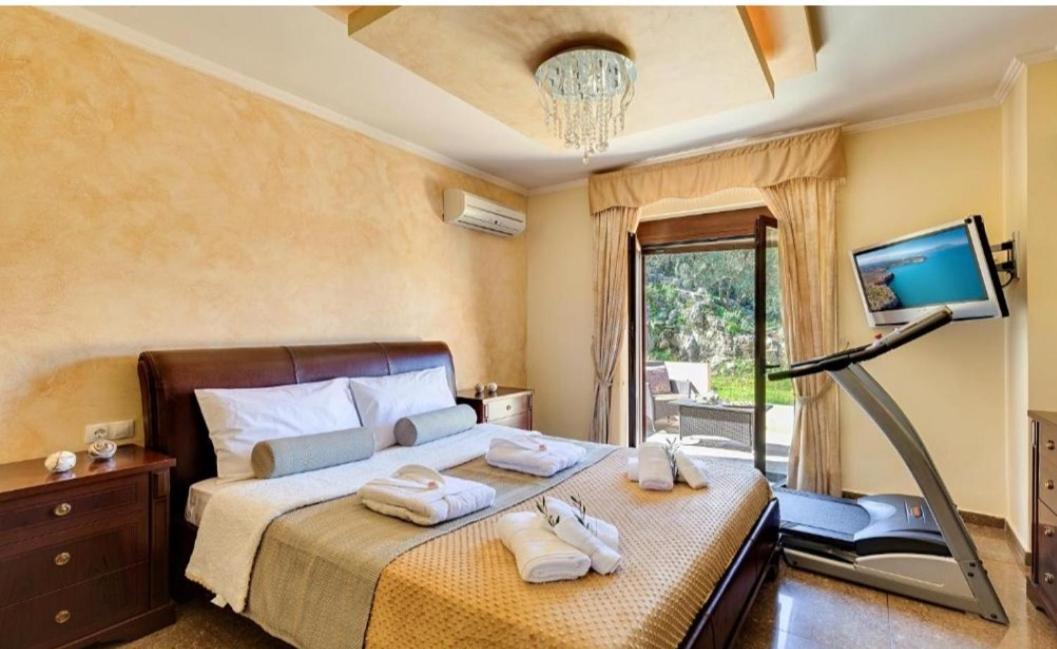 Cretan Sunny Villa Kournás Exterior foto